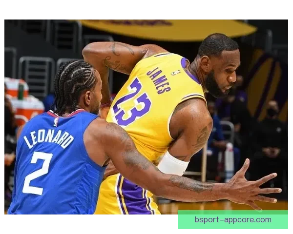 湖人双核受伤风雨飘摇詹姆斯孤身扛旗再现王者本色紫金军团命悬一线